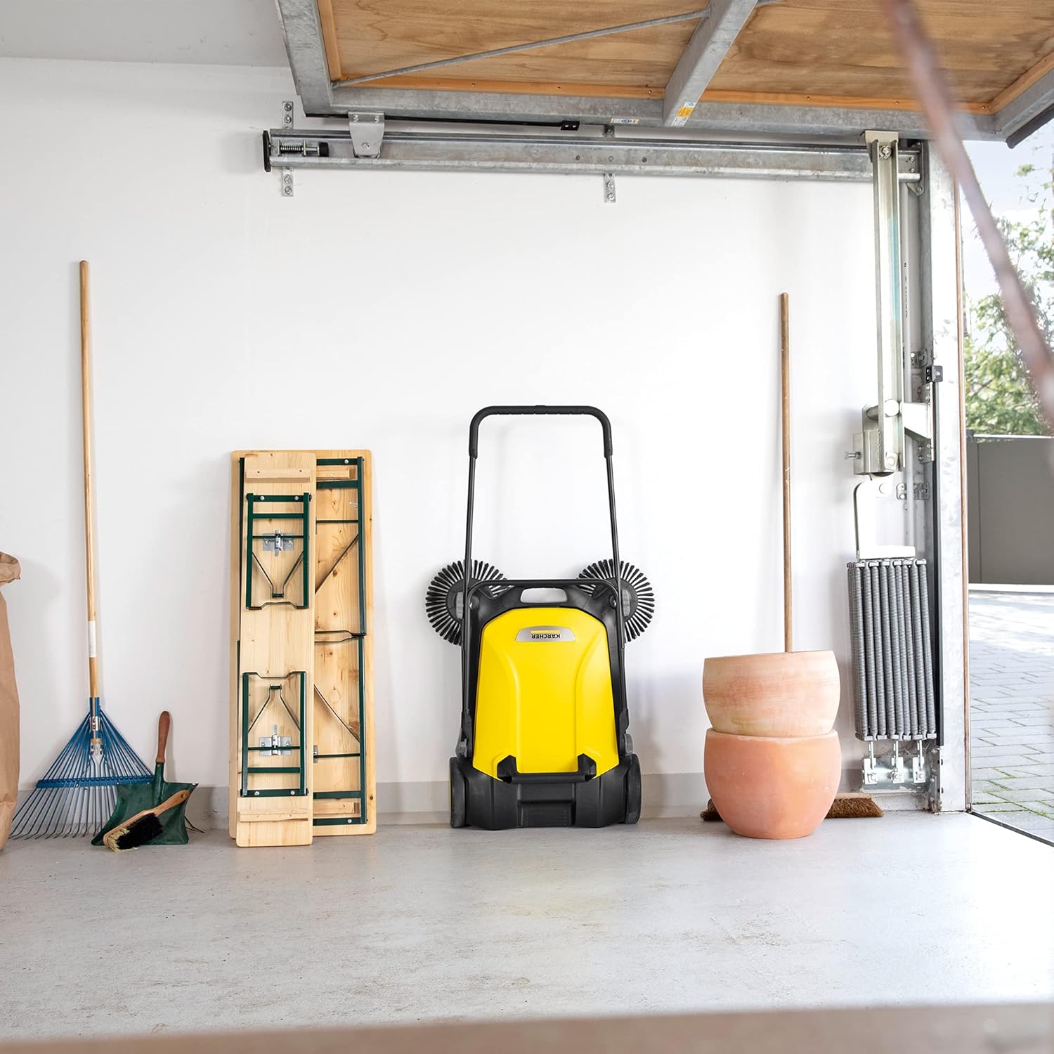 etevert - S 4 balai mécanique, 68cm, capacité 20L, noir/jaune - 1.766-360.0