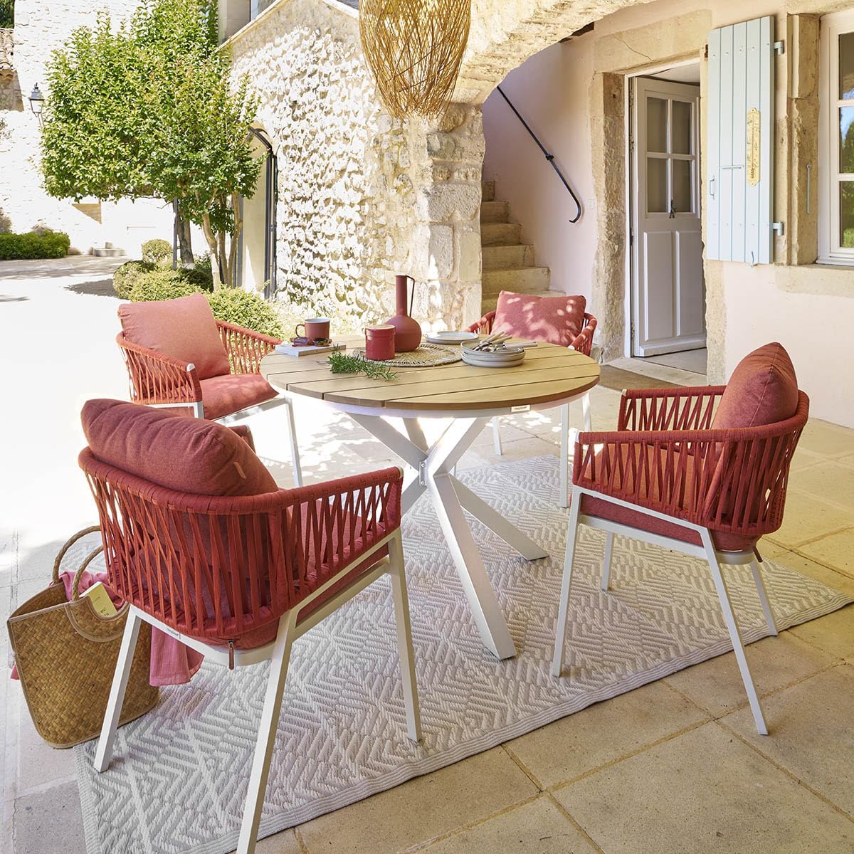 etevert - Table Oriengo ronde - 4 places - aluminium et acacia