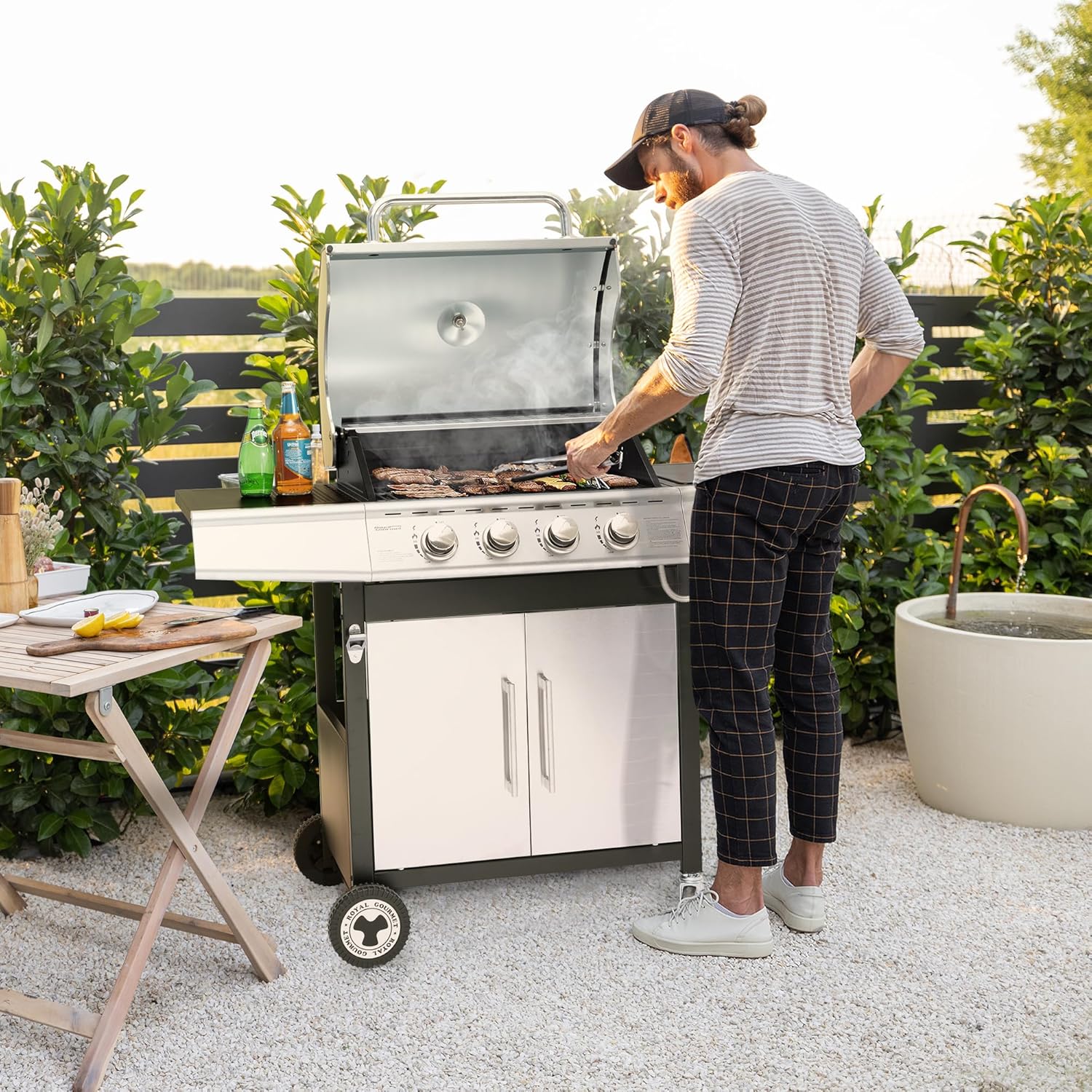etevert - Barbecue Gaz 4+1 brûleurs inox - 14,5kW - 2 portes, thermomètre, roues directionnelles