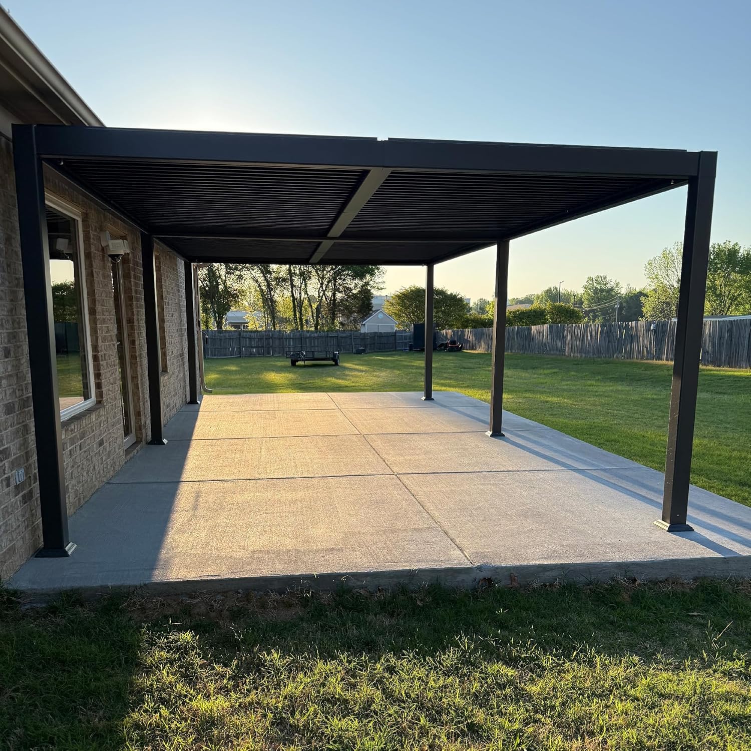 etevert - Pergola bioclimatique - 4x6m - alu lames LED gris