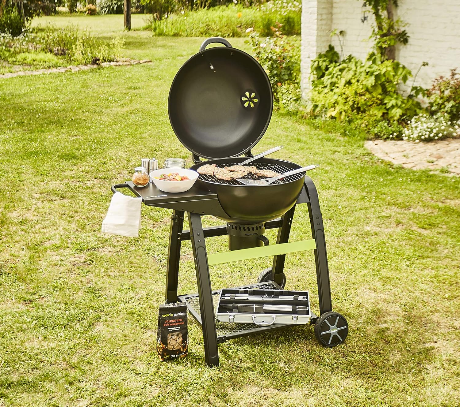 etevert - Tonino 60 - barbecue charbon avec capot, wheels, thermomètre